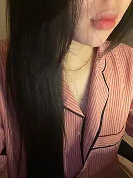 Snapshot of Nancy68 chatting on March 31, 2026, 5:31 am Nancy68 online show from March 31, 2026, 5:31 am