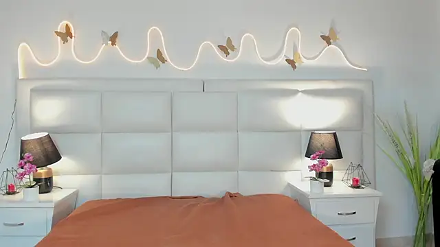 Snapshot of InnaVolkova chatting on February 17, 2026, 12:57 pm InnaVolkova online show from February 17, 2026, 12:57 pm