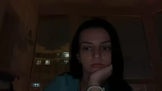 Sladosttss online show from October 8, 2025, 6:52 pm