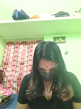 Tamil Ishu online show from November 1, 2025, 9:47 am