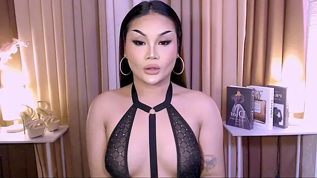 Snapshot of Coka_bella chatting on September 26, 2025, 2:46 pm Coka bella online show from September 26, 2025, 2:46 pm