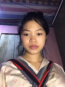 Thy00   online show from September 24, 2025, 8:32 am