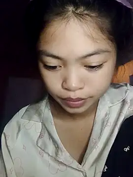 Thy00   online show from October 18, 2025, 2:52 pm