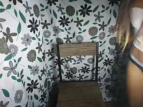 Snapshot of Virgen_christine01 chatting on March 11, 2026, 11:10 pm Virgen christine01 online show from March 11, 2026, 11:10 pm