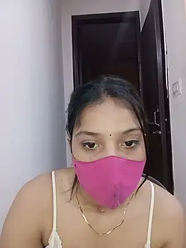 Snapshot of Cute_Rakhi8 chatting on May 27, 2026, 12:23 pm Cute Rakhi8 online show from May 27, 2026, 12:23 pm