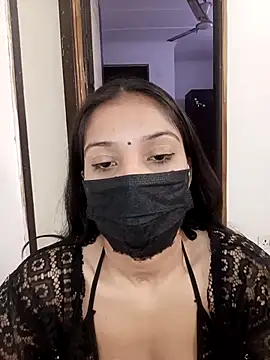 Cute Rakhi8 online show from October 29, 2025, 4:44 am