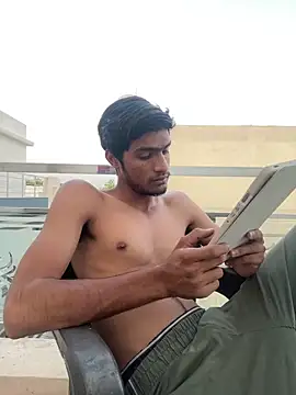 funny sexxx online show from April 22, 2026, 1:07 pm