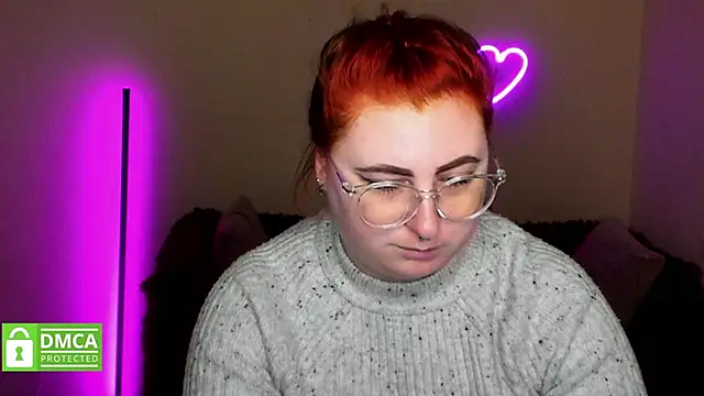 Alicia love00 online show from September 27, 2025, 5:24 am