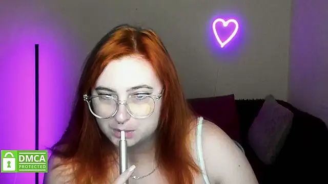 Alicia love00 online show from October 2, 2025, 11:24 am