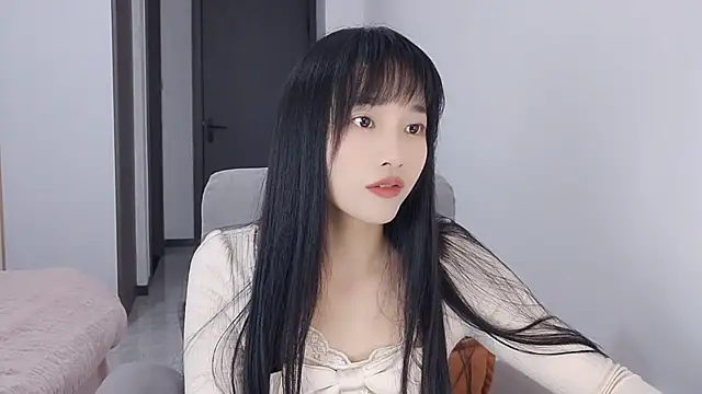 Lisa-3333 online show from November 28, 2025, 1:22 pm