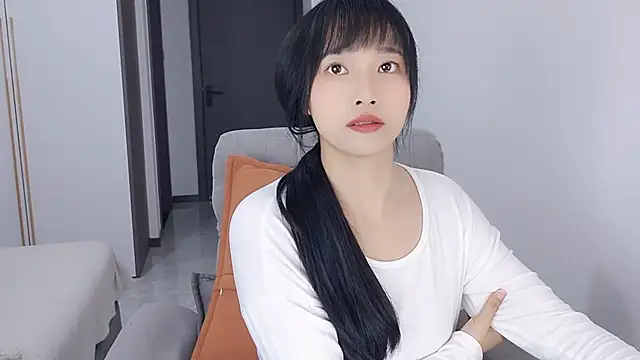 Lisa-3333 online show from November 24, 2025, 1:22 pm