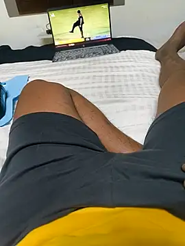 Snapshot of coocon2020 chatting on April 14, 2026, 3:28 pm coocon2020 online show from April 14, 2026, 3:28 pm