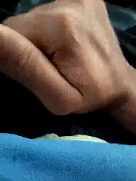 Snapshot of randheerthakur_ chatting on February 7, 2026, 9:06 am randheerthakur online show from February 7, 2026, 9:06 am