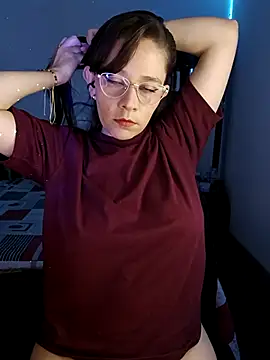 Isabella5 Brown  online show from January 9, 2026, 3:30 pm