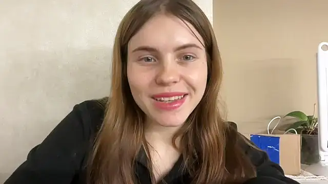 Delilah Leila online show from November 24, 2025, 9:48 pm