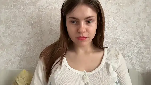 Delilah Leila online show from December 2, 2025, 10:50 am