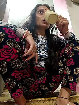 Snapshot of ISHANI-SINGH chatting on January 7, 2026, 3:28 pm ISHANI-SINGH online show from January 7, 2026, 3:28 pm