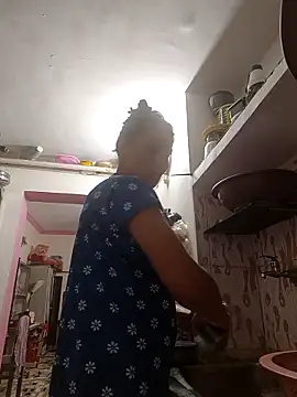 ISHANI-SINGH online show from November 6, 2025, 3:38 pm