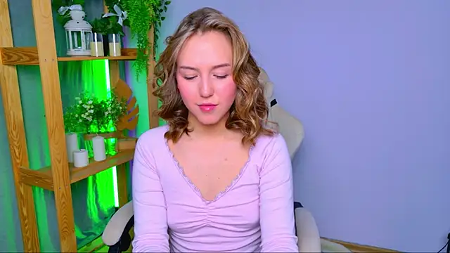 Snapshot of CindySparkl chatting on February 20, 2026, 6:26 am CindySparkl online show from February 20, 2026, 6:26 am