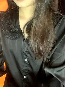 Snapshot of Tinasx56 chatting on October 9, 2025, 3:34 pm Tinasx56 online show from October 9, 2025, 3:34 pm