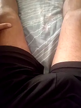 Snapshot of jocafe1995 chatting on November 8, 2025, 3:37 pm jocafe1995 online show from November 8, 2025, 3:37 pm