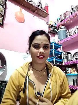 Cut ragni online show from February 6, 2026, 5:31 pm