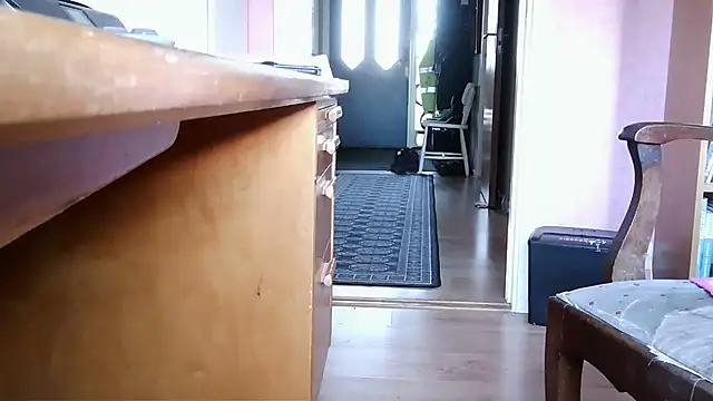 Snapshot of Solek56 chatting on February 3, 2026, 9:47 am Solek56 online show from February 3, 2026, 9:47 am