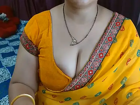 Snapshot of Hot_anika_ chatting on June 19, 2026, 11:20 pm Hot anika online show from June 19, 2026, 11:20 pm