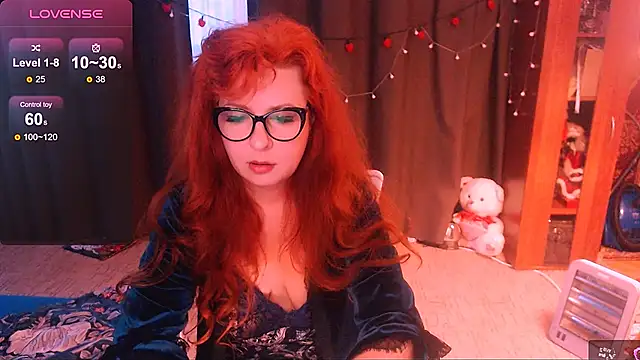 Snapshot of Crystal2207 chatting on June 28, 2026, 1:01 am Crystal2207 online show from June 28, 2026, 1:01 am