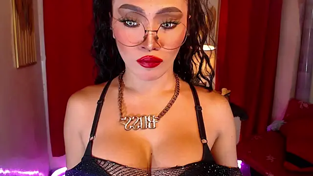 Snapshot of Goddess_Maliya chatting on May 7, 2026, 7:12 am Goddess Maliya online show from May 7, 2026, 7:12 am
