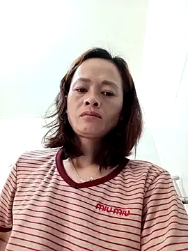 Sexy-loveass20 online show from November 12, 2025, 11:08 pm