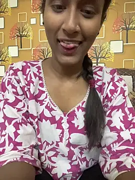 Snapshot of mickle_james chatting on March 22, 2026, 6:42 pm mickle james online show from March 22, 2026, 6:42 pm