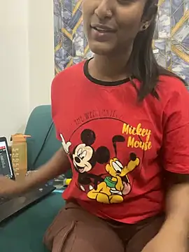 Snapshot of mickle_james chatting on March 27, 2026, 1:36 am mickle james online show from March 27, 2026, 1:36 am