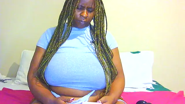 Snapshot of Black-Barbiexxc chatting on April 13, 2026, 5:44 am Black-Barbiexxc online show from April 13, 2026, 5:44 am