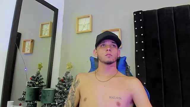 Mathewboy1 online show from December 19, 2025, 7:16 pm