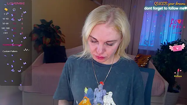 Snapshot of LiSinDoll chatting on March 25, 2026, 7:08 am LiSinDoll online show from March 25, 2026, 7:08 am