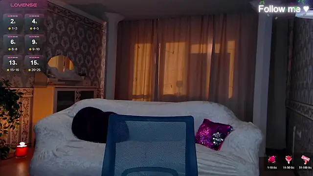 Snapshot of LiSinDoll chatting on April 3, 2026, 1:23 am LiSinDoll online show from April 3, 2026, 1:23 am