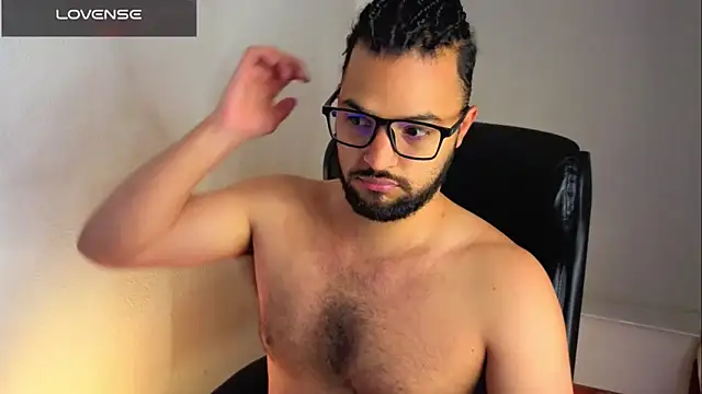 Snapshot of Ernesto-Rodriguez82 chatting on May 7, 2026, 10:18 am Ernesto-Rodriguez82 online show from May 7, 2026, 10:18 am