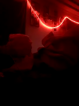 Snapshot of Taydagr8 chatting on October 26, 2025, 2:50 pm Taydagr8 online show from October 26, 2025, 2:50 pm