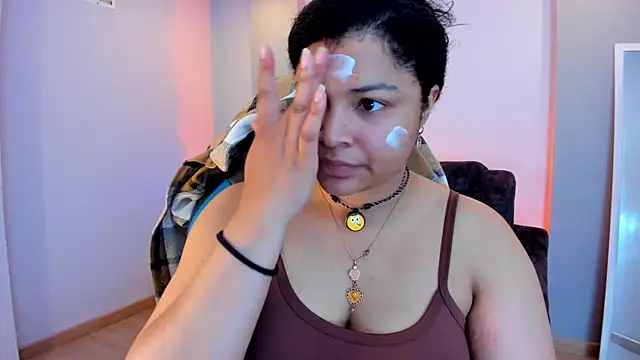 Dakota Mars online show from April 14, 2026, 3:50 pm