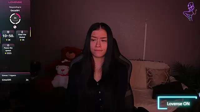 FataleNellie online show from February 3, 2026, 9:42 pm