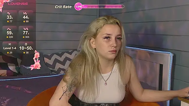 Snapshot of Crystal_Jull chatting on September 23, 2025, 1:18 pm Crystal Jull online show from September 23, 2025, 1:18 pm