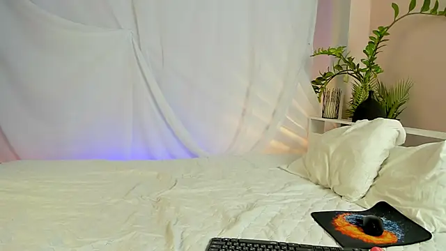 SherlockMax online show from April 3, 2026, 7:20 pm