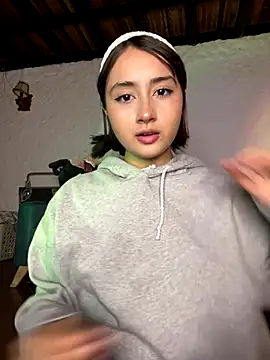 Snapshot of kaori_77 chatting on December 15, 2025, 1:22 am kaori 77 online show from December 15, 2025, 1:22 am