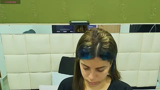 Snapshot of gisell_gomez chatting on September 18, 2025, 12:08 pm gisell gomez online show from September 18, 2025, 12:08 pm