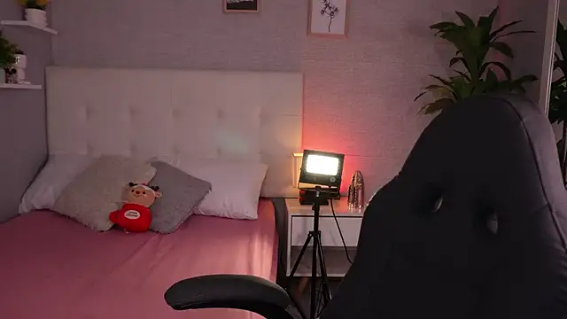 Snapshot of barbaramarmol chatting on December 15, 2025, 12:44 pm barbaramarmol online show from December 15, 2025, 12:44 pm