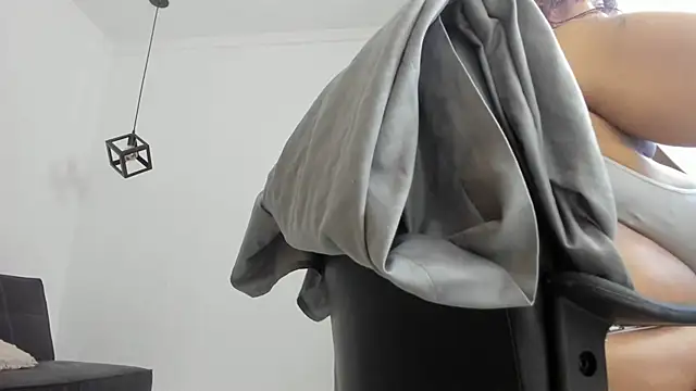 Snapshot of Karol_c31 chatting on April 30, 2026, 3:35 am Karol c31 online show from April 30, 2026, 3:35 am