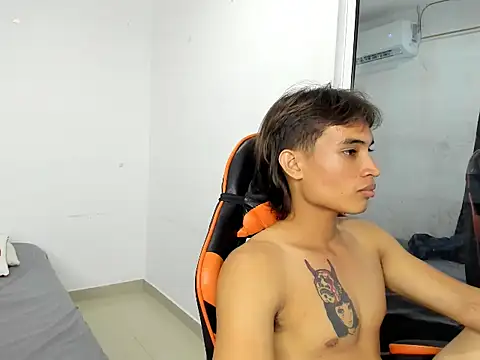 kenshi roa online show from November 20, 2025, 2:56 am