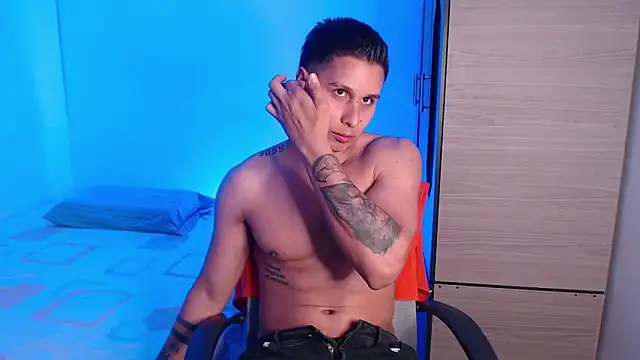 valentinosex1 online show from September 18, 2025, 11:08 pm