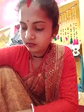 Snapshot of Hot_bbbb chatting on April 27, 2026, 3:37 am Hot bbbb online show from April 27, 2026, 3:37 am